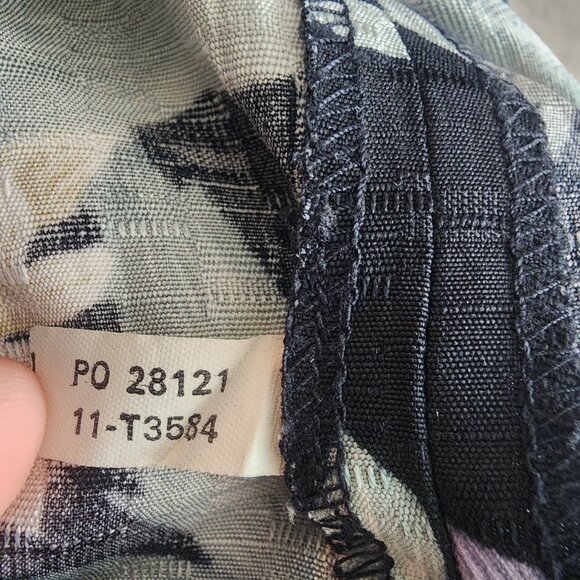 Tommy Bahama Mens Camp Button Up Shirt Short Sleeve Hawaiian Silk Black Size XL - Picture 6 of 6